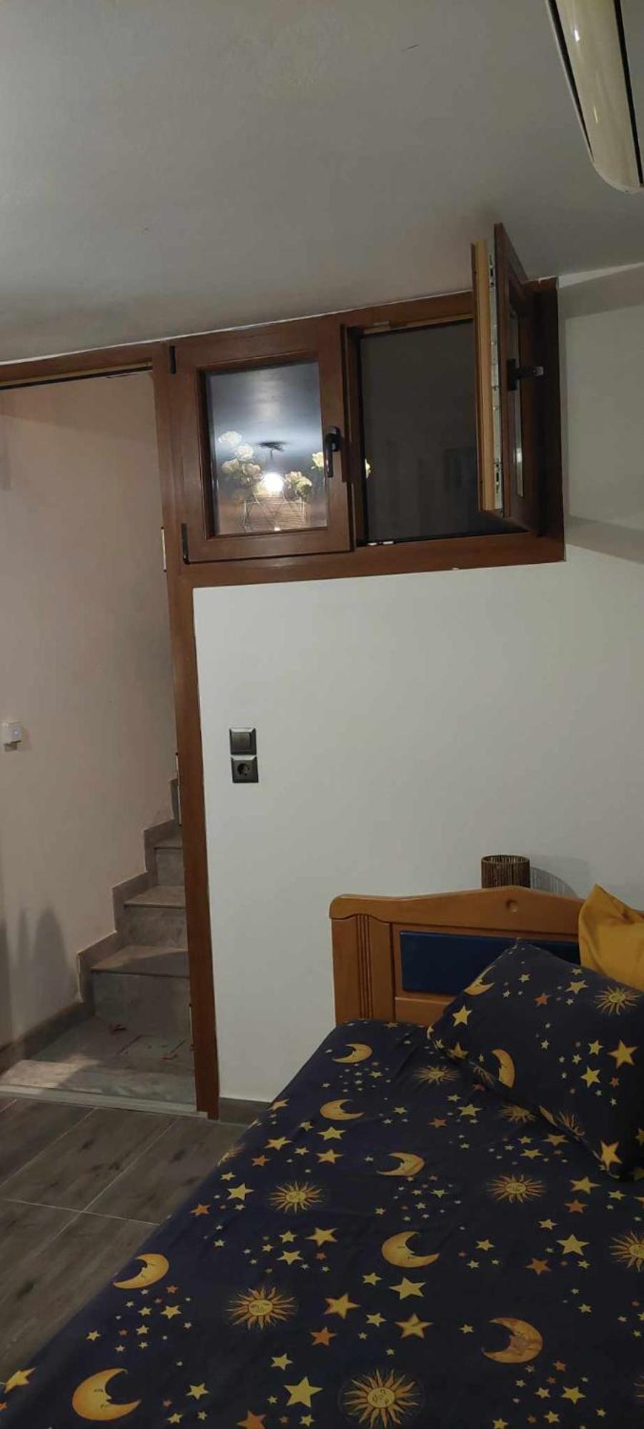 Maria Ireon Studio 3 Basement Apartment ซาโมส ภายนอก รูปภาพ